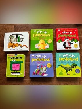 DK Pop-Up Peekaboo! Board Book Set